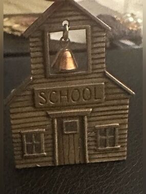 Vintage Schoolhouse w/bell Pendant - Brass Tone